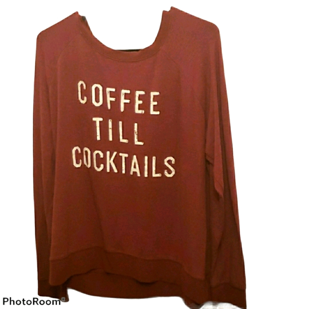 2/10 Graphic Lounge Sweater